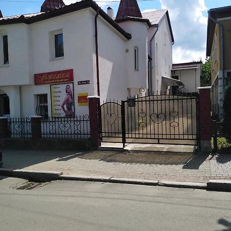Sadyba Anzhelika Truskavets Exterior foto